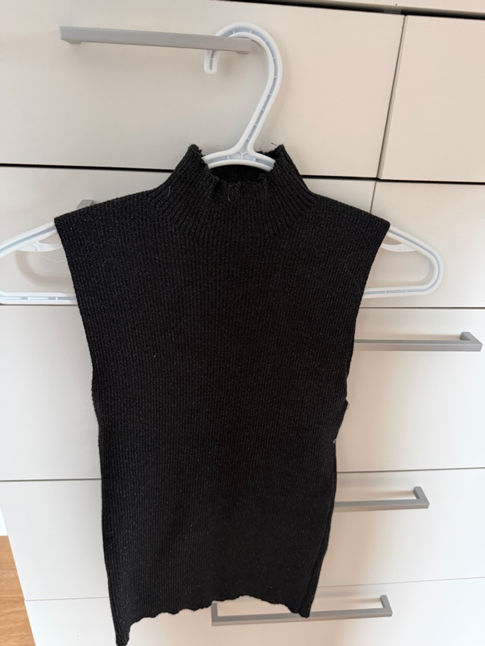 Mock Neck Sleeveless Knit Tank Top - Black